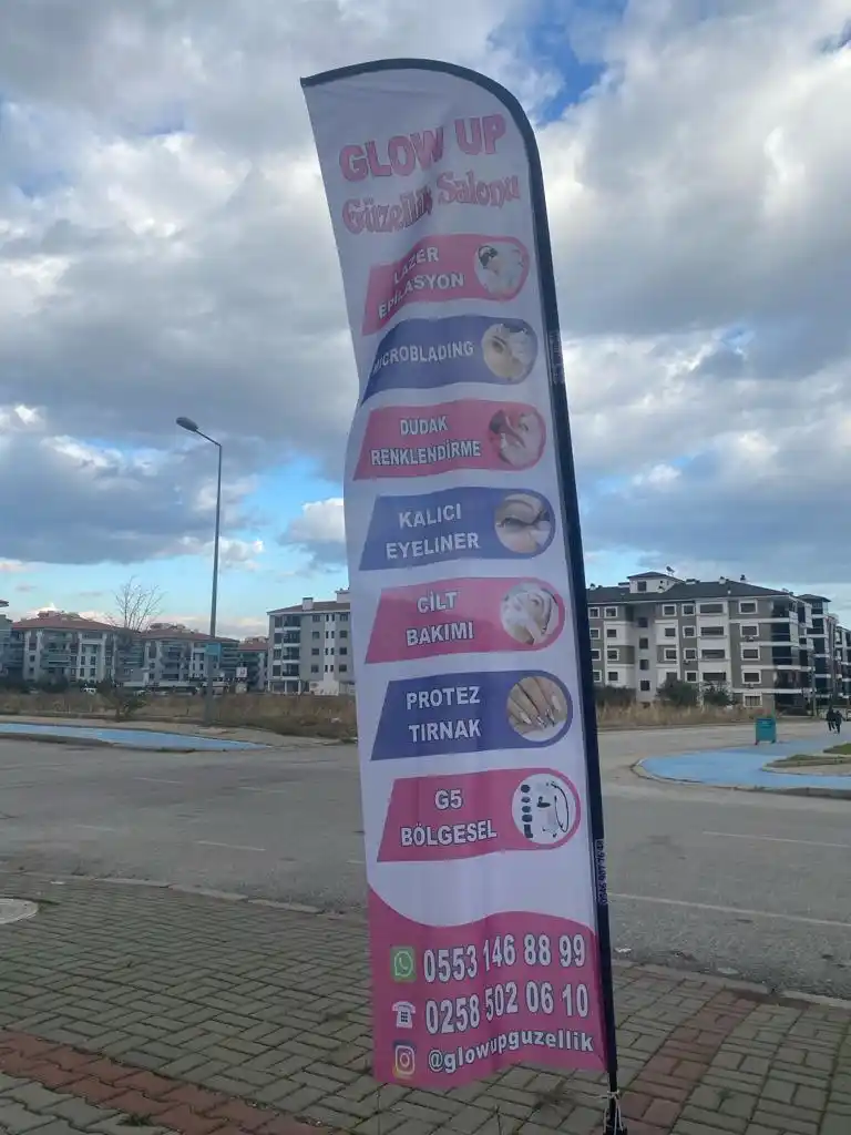 Bayan Kuaförü Yelken Bayrağı-26