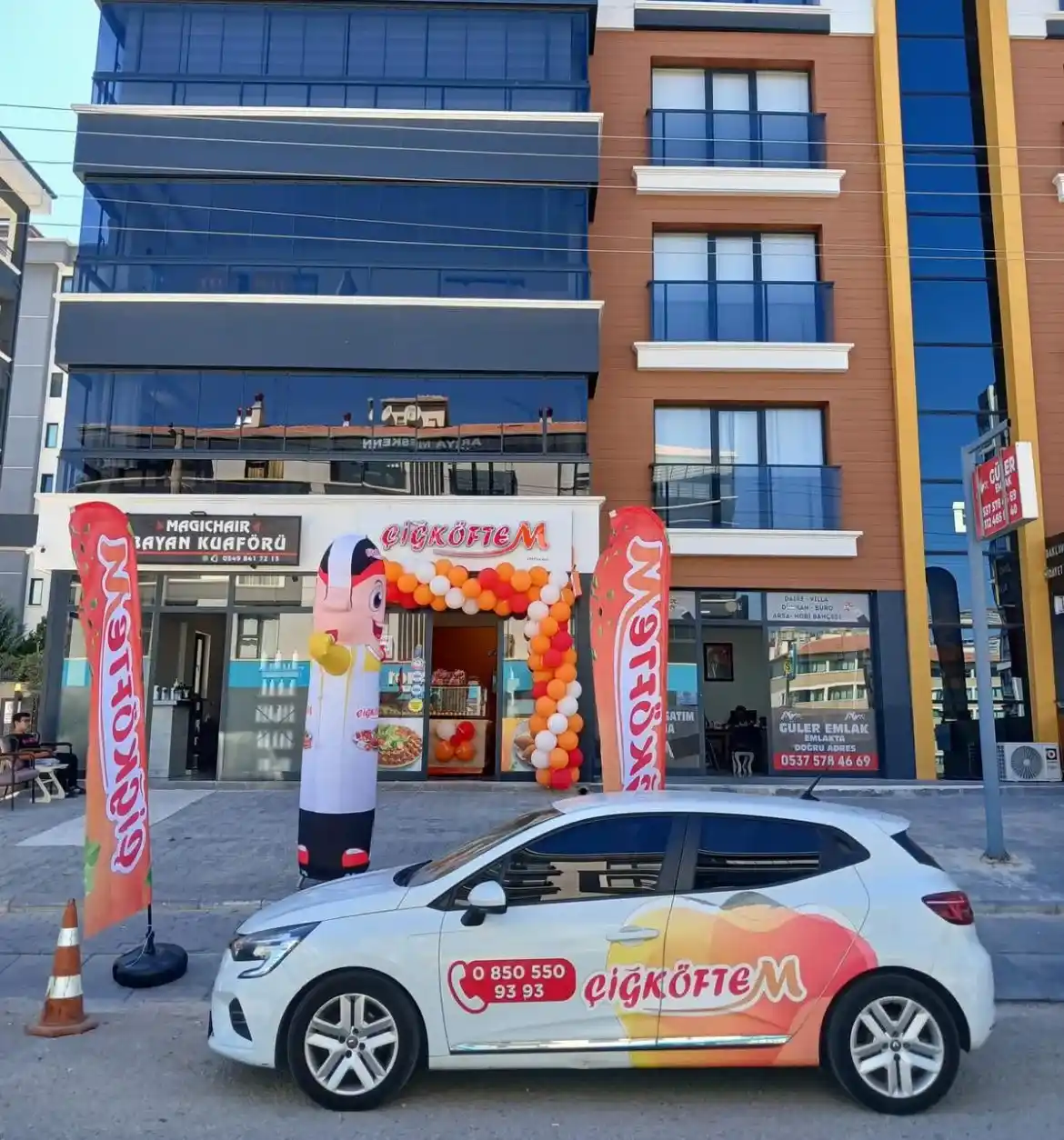 Çiğ Köfteci Yelken Bayrağı-44